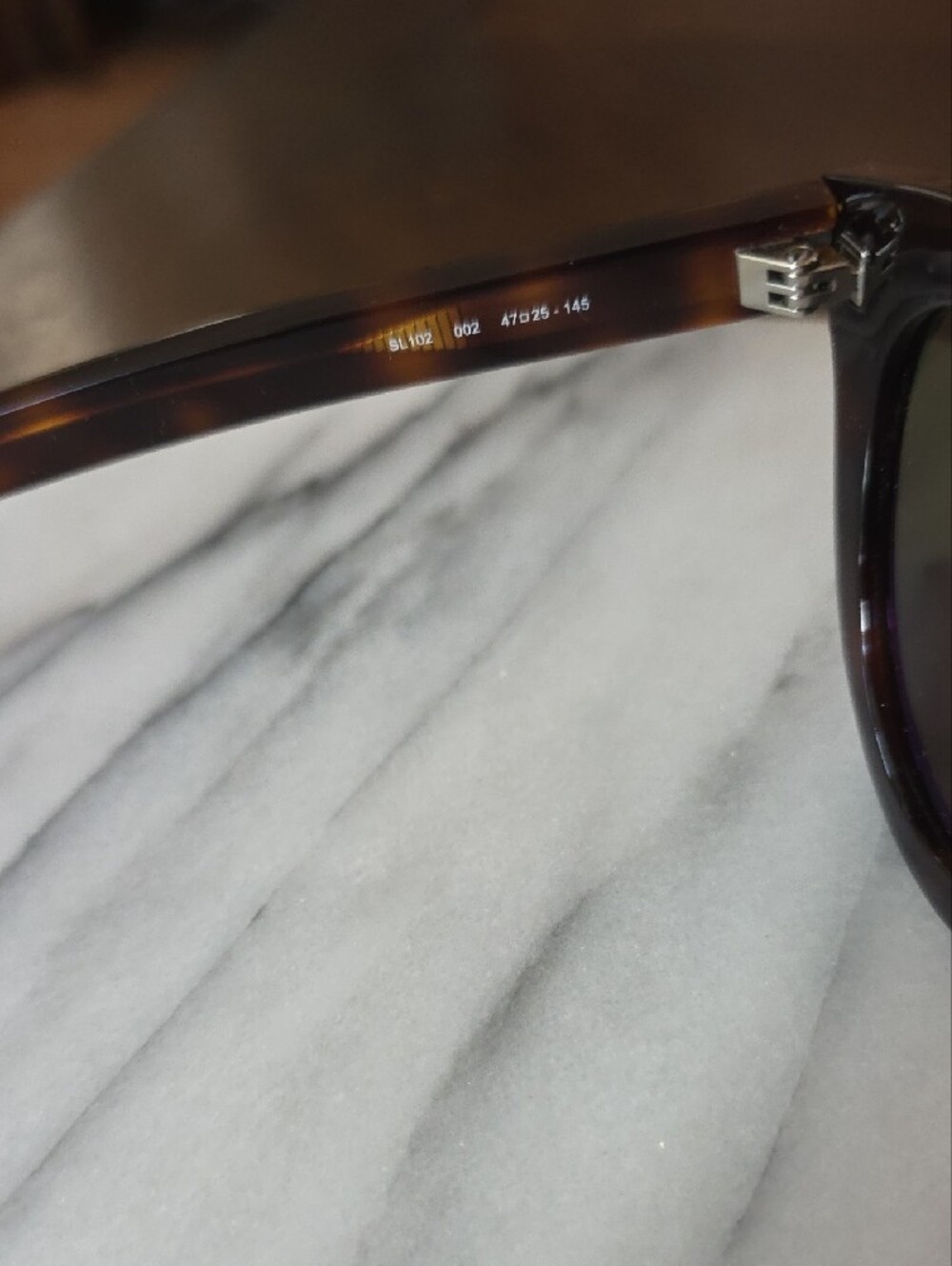 Saint Laurent SL 102 Surf sunglasses - Picture 7 of 17